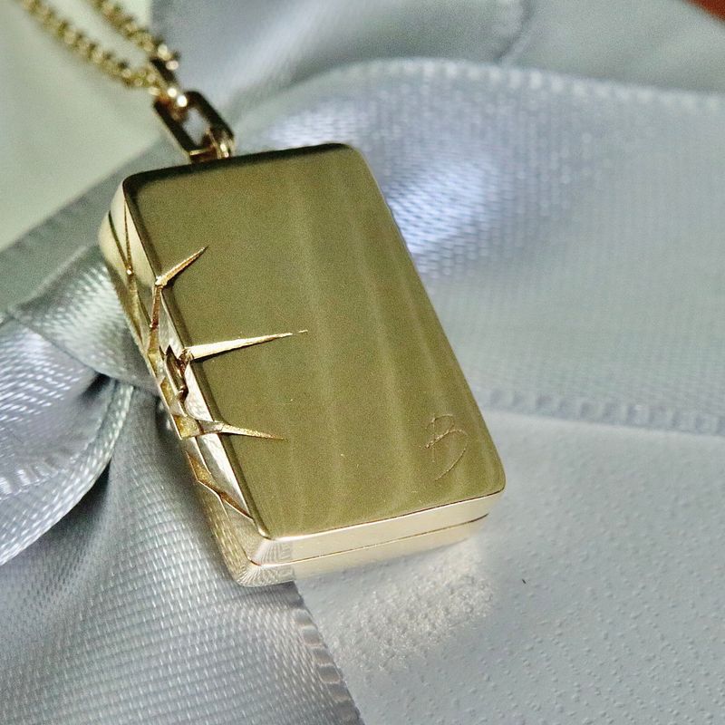 Collier porte-photo Soleil en or 14K et diamants