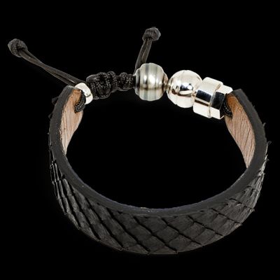 Bracelet en cuir de python, perle de Tahiti  et argent sterling