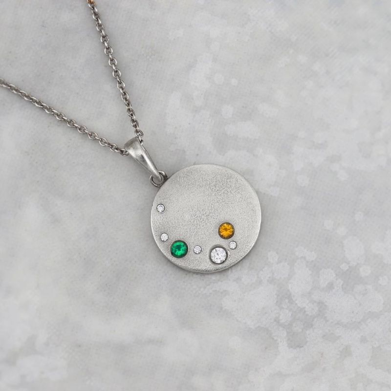 Collier Famille en or 10K - 14K - 18K ou platine