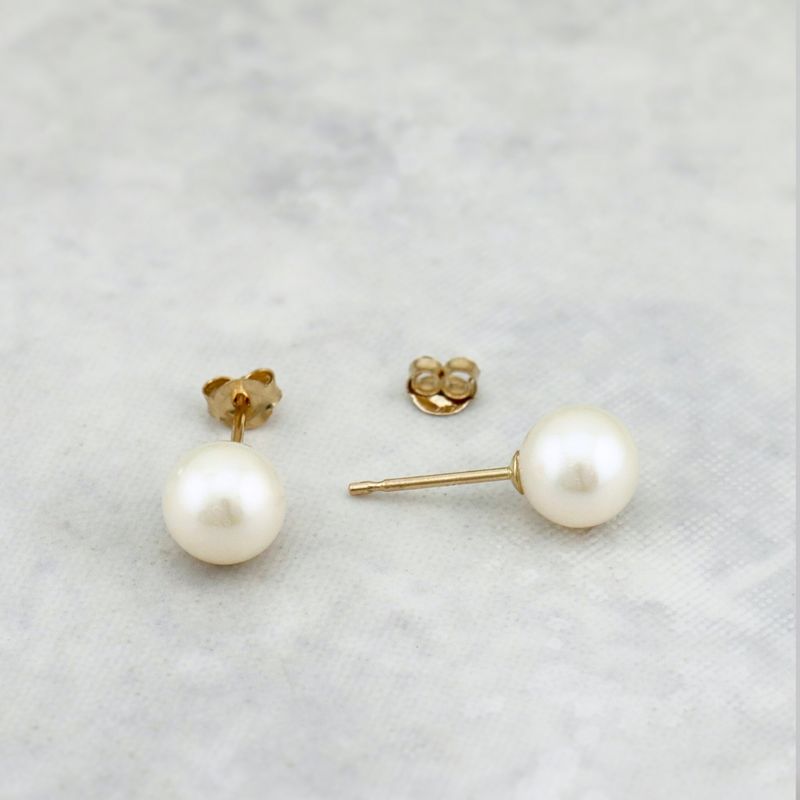 Boucles d'oreilles Perles d’eau douce 6mm sur or jaune 14K
