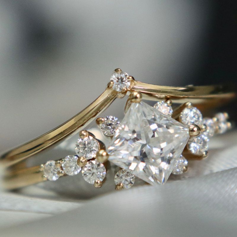 Bagues Ensemble d'alliances Princesse en or 10K et moissanites