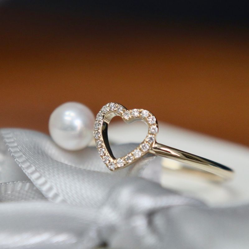 Bague Coeur en or 10K, perle et moissanites