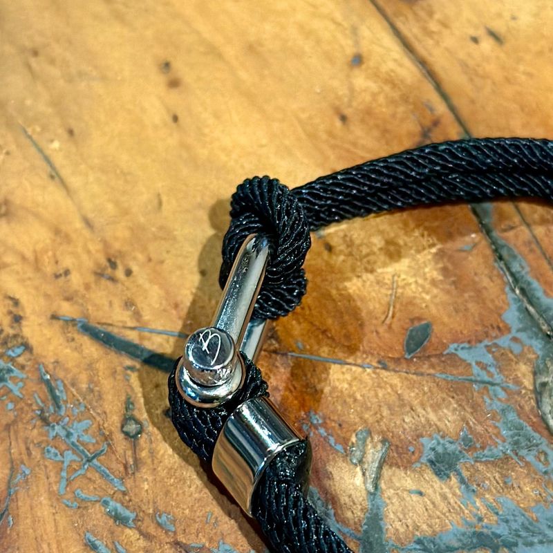 Bracelet Le Nautique en corde noir et acier
