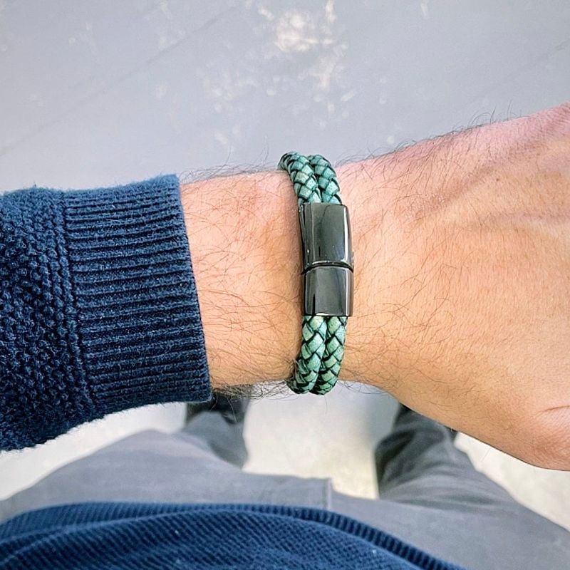 Bracelet La Force en cuir tressé double et acier
