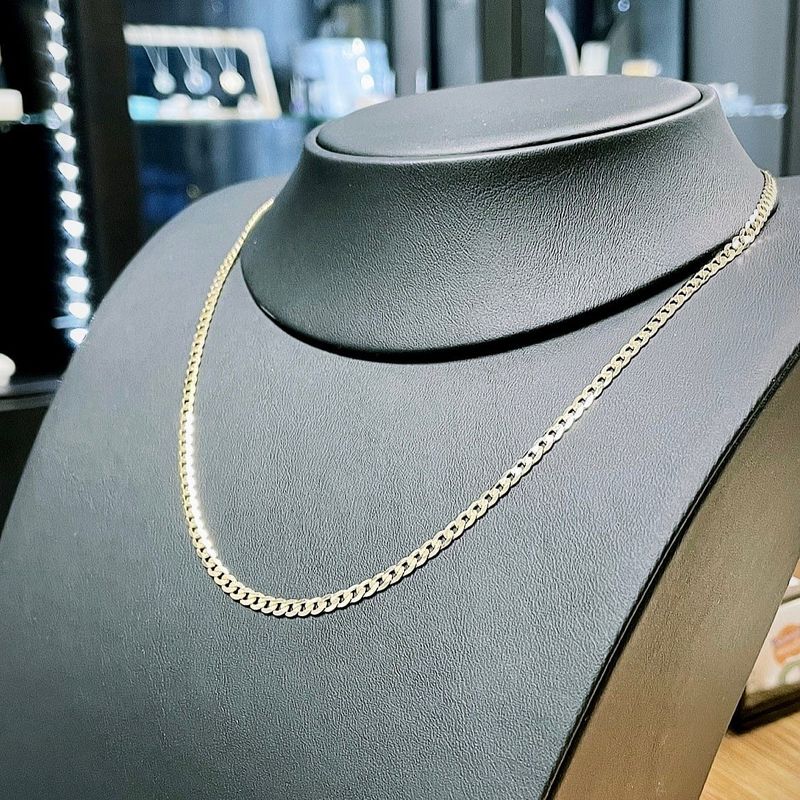 Chaîne Gourmette en argent sterling ou or 10K
