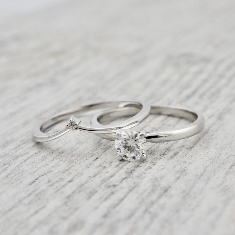 Bague solitaire Classique en or 10K et moissanite 0,5 ct