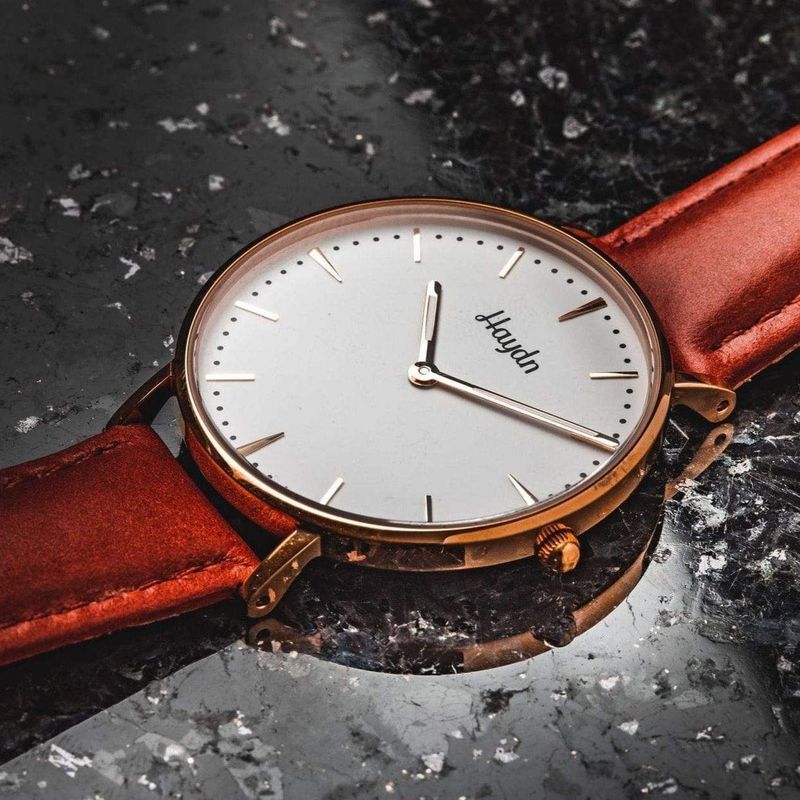 Montre Daphne avec bracelet en cuir