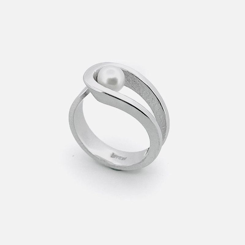 Bague en argent sterling et perle