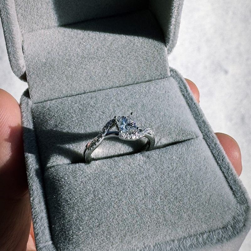 Bague Princesse en or 14K et diamants