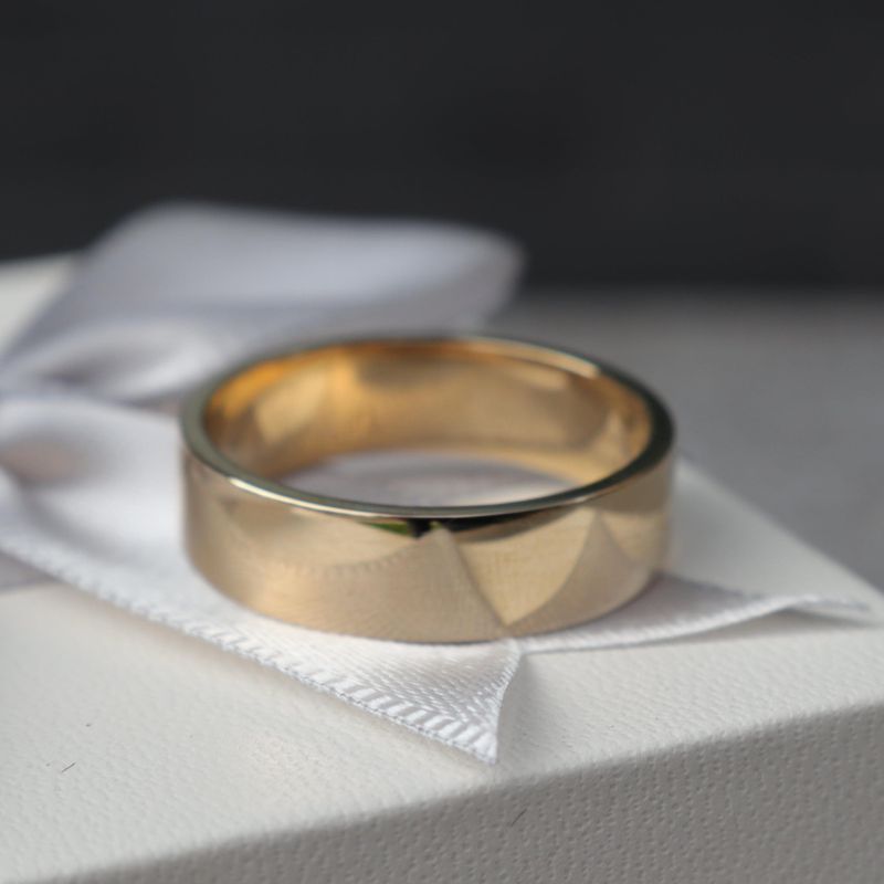 Bague Classique en or 10K