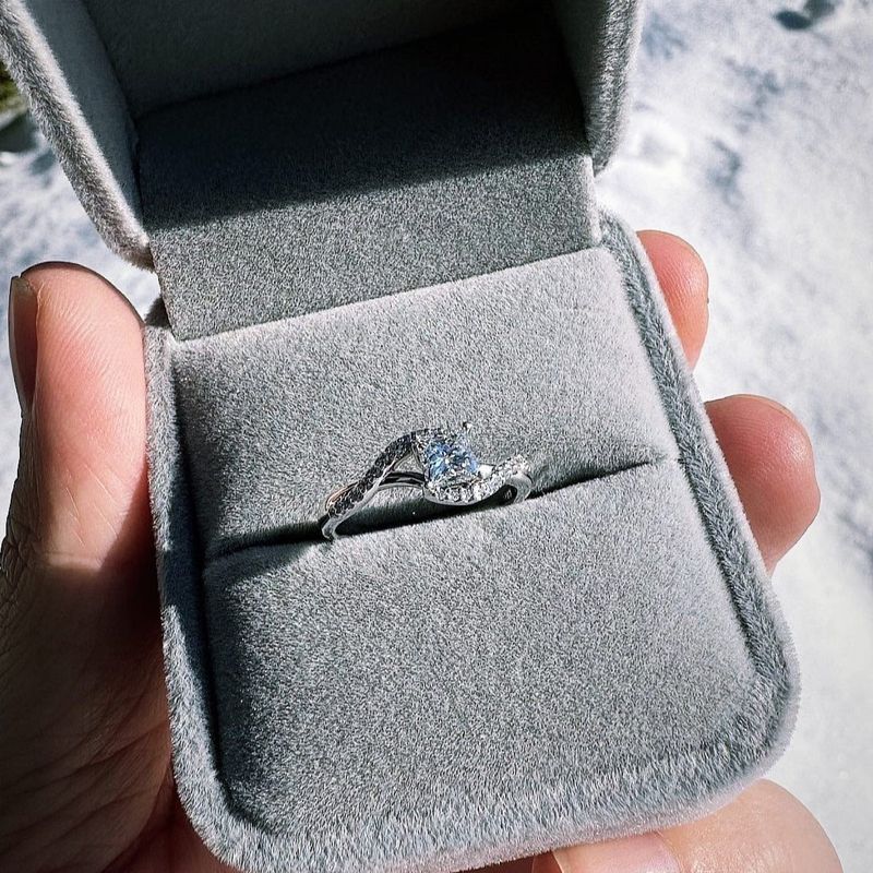 Bague Princesse en or 14K et diamants