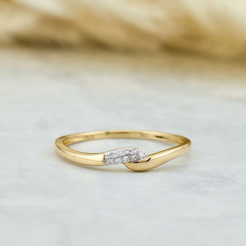 Bague en or 10K et diamants