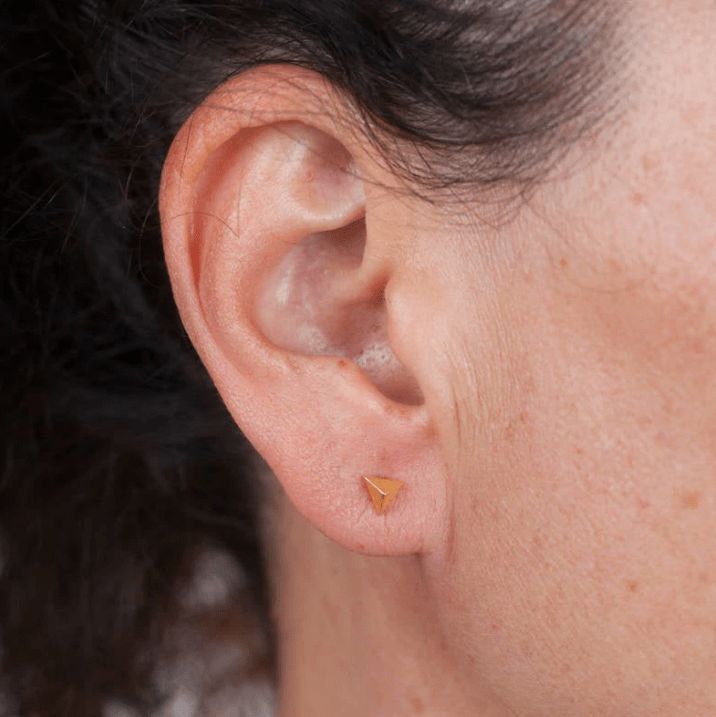 Boucles d'oreilles Pyramides en or jaune 10K