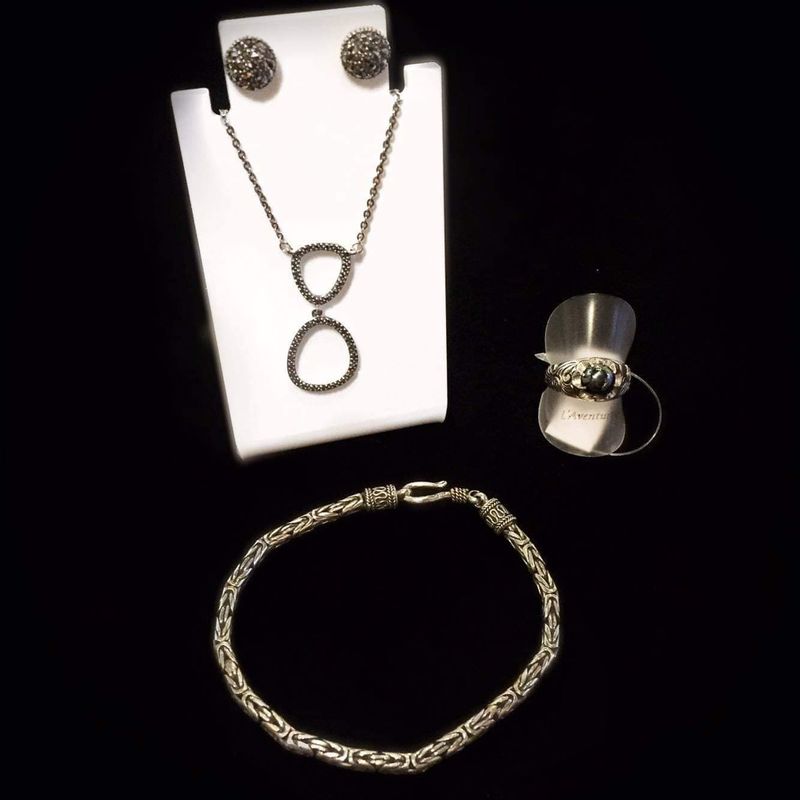 Collier en argent 925 et marcassites