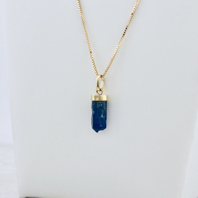 Collier Amulette or 14K et apatite