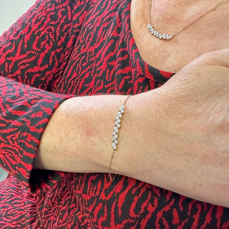 Bracelet Nuage Scintillant en or 10K et moissanites