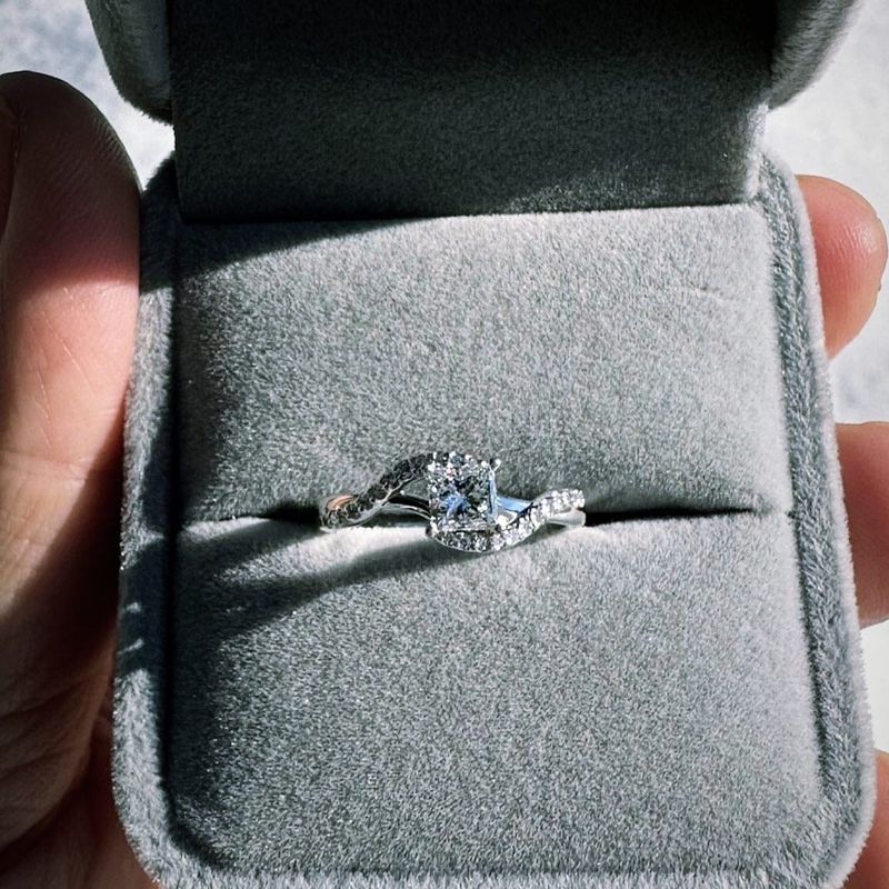 Bague Princesse en or 14K et diamants