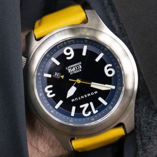 Montre  à énergie solaire 44mm Steelix Eclipse bleu et jaune