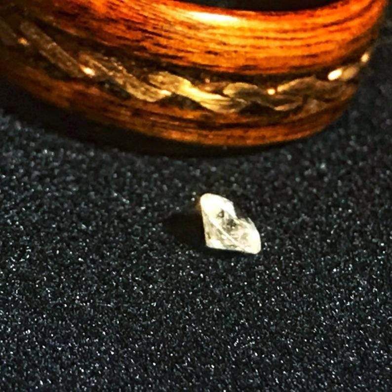 Bague en bois, or 18K et diamant 3mm personnalisée