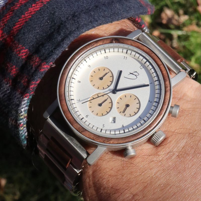 Montre Graham en bois de noyer