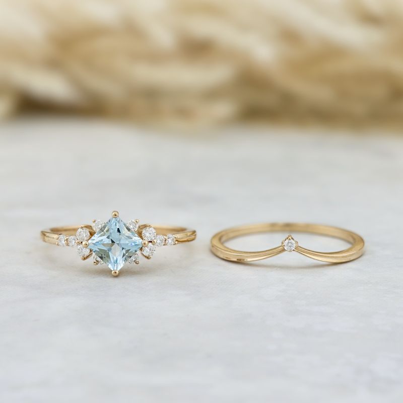 Bagues Ensemble d'alliances Moissanites et Topaze bleu princesse