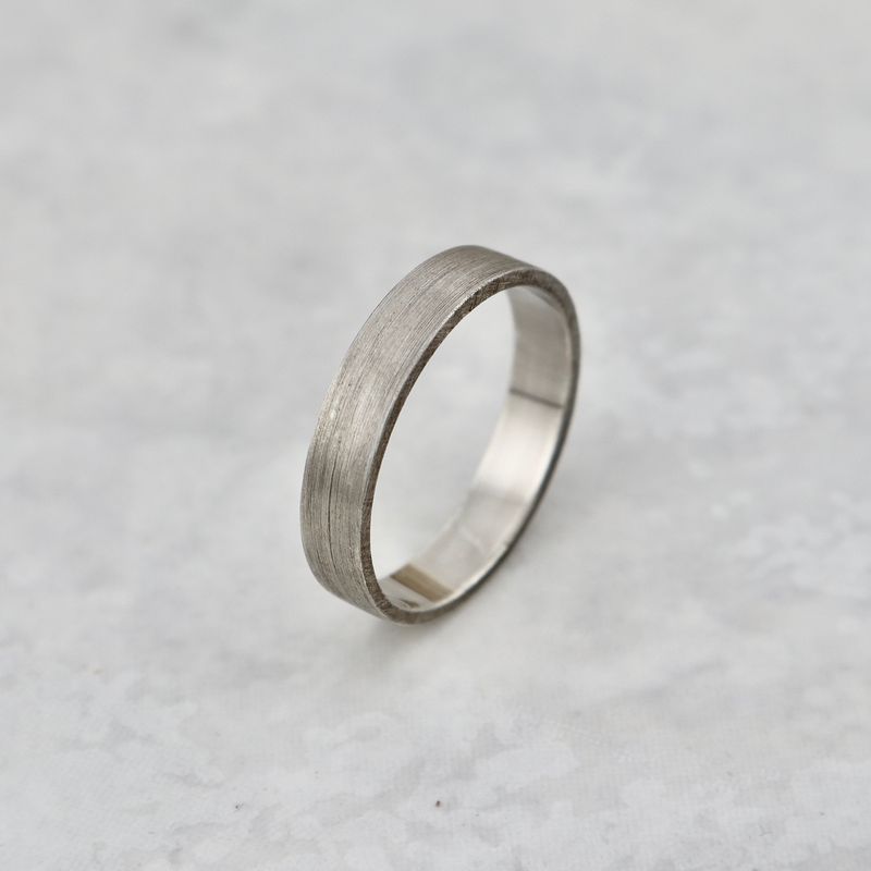 Bague jonc Le massif en argent sterling