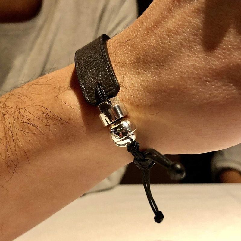 Bracelet de cuir véritable et argent sterling