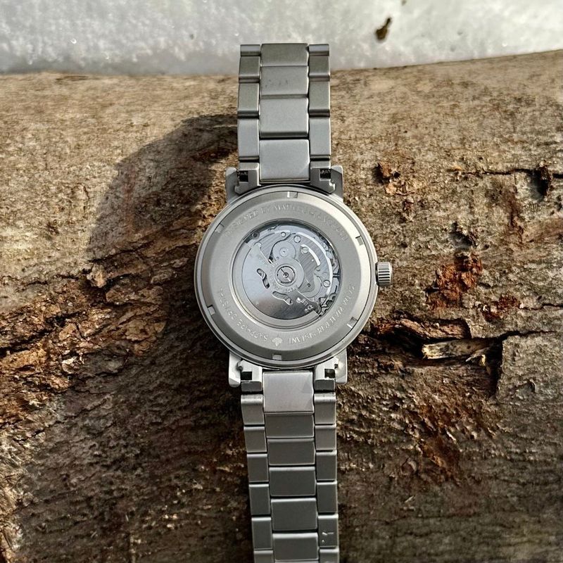 Montre Copernic en bois de baril de whisky recyclé
