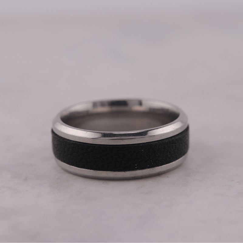 Bague Cuir et acier