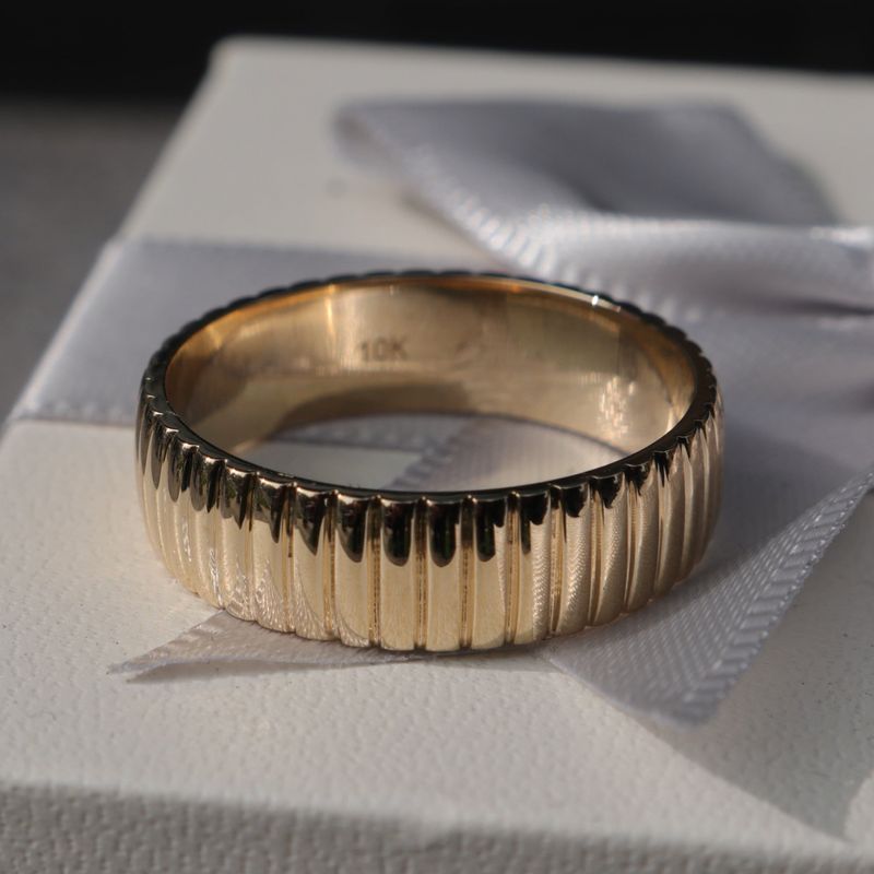 Bague Vertical en or 10K
