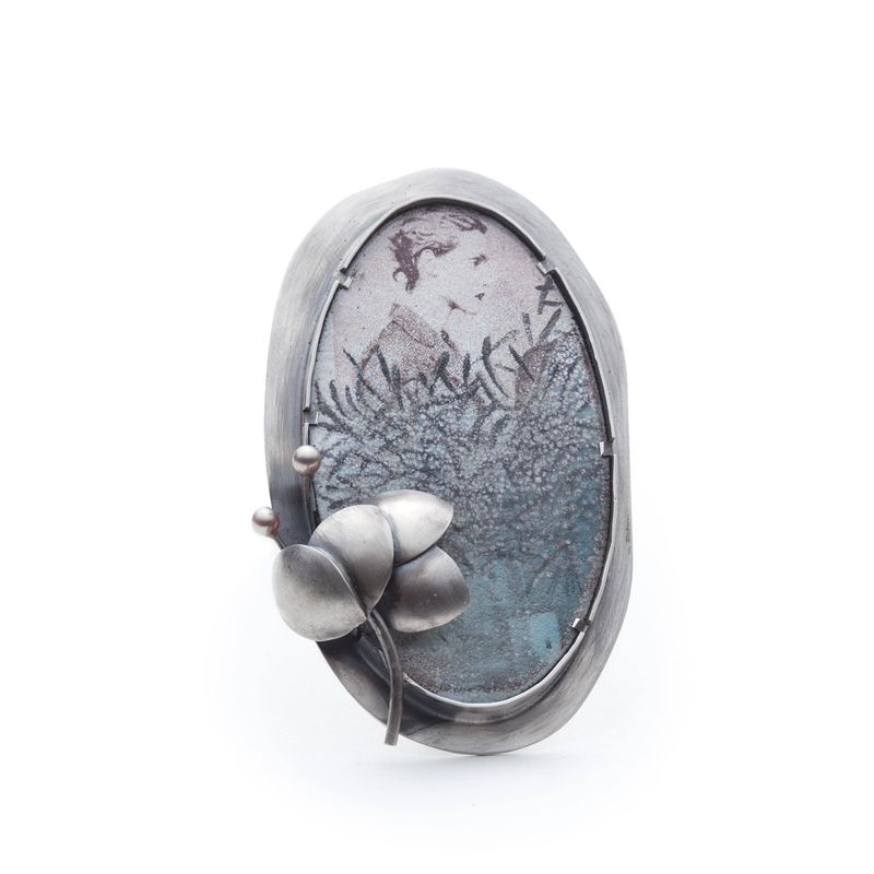Broche Reflections