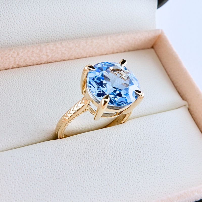 Bague Solitaire en or 14K - 18K ou platine et saphir
