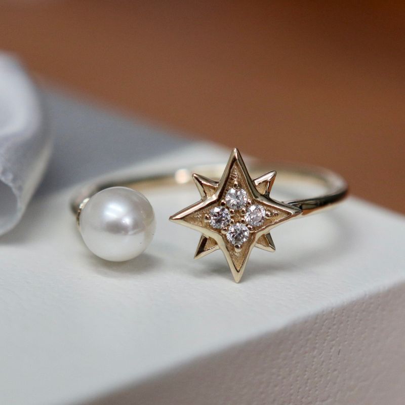 Bague Étoile du Nord en or 10K, perle et moissanites