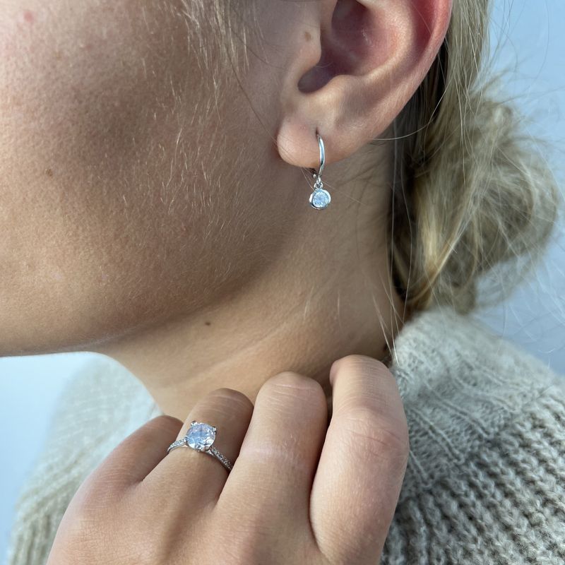 Boucles d'oreilles Huggies Classique Scintillants en argent sterling
