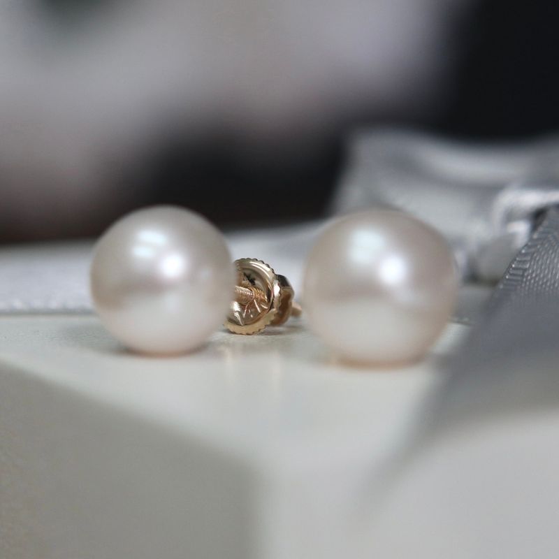 Boucles d’oreilles perles d’eau douce et or 14K