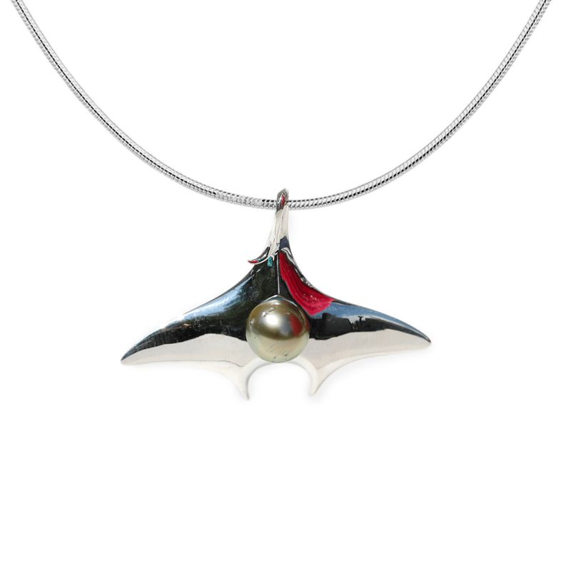 Collier Raie Manta en argent sterling et perle de Tahiti 9mm