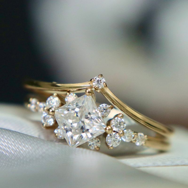 Bagues Ensemble d'alliances Princesse en or 10K et moissanites