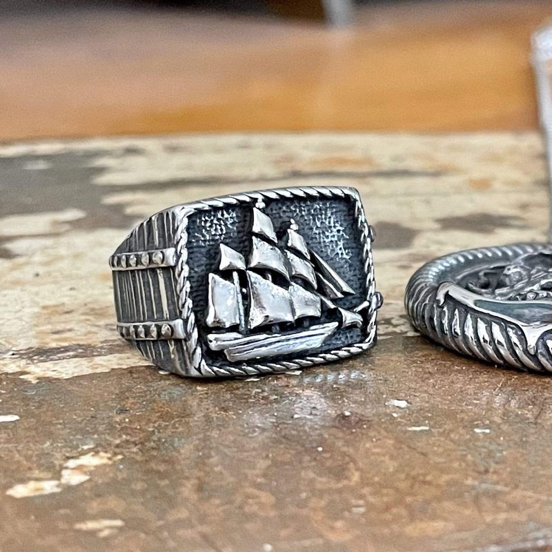 Bague Bateau en acier