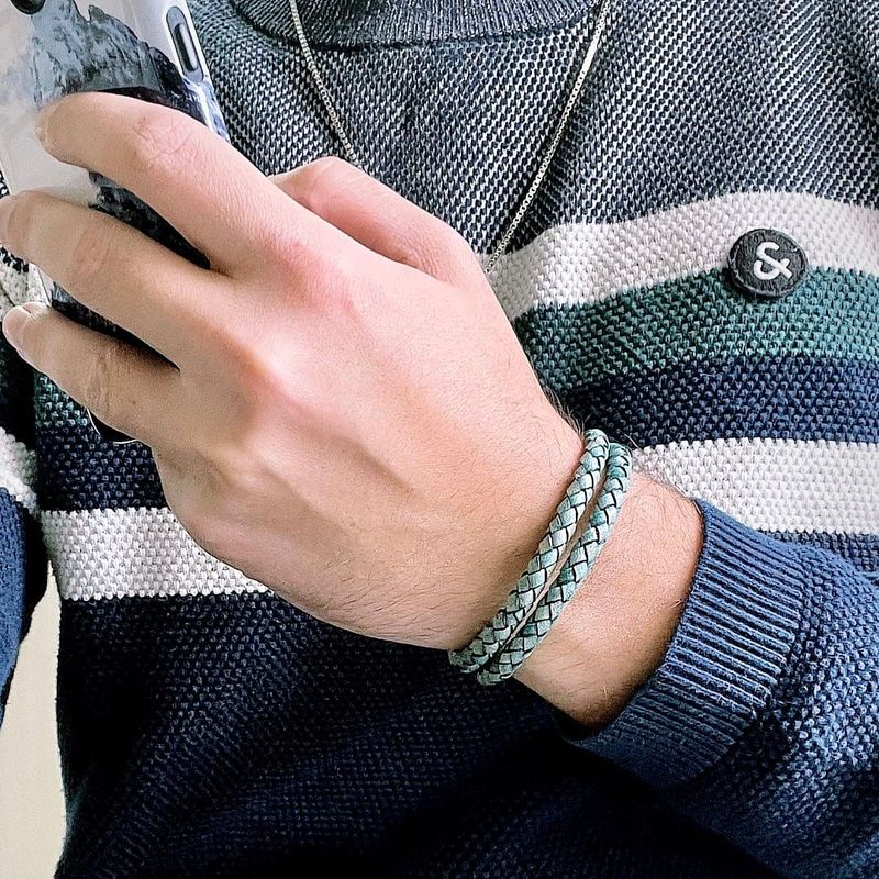 Bracelet La Force en cuir tressé double et acier