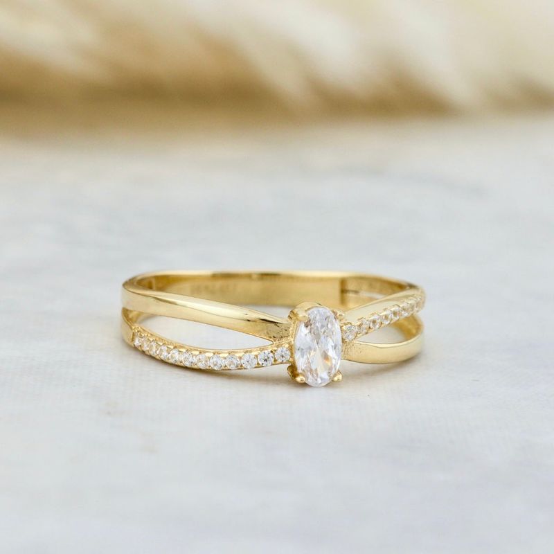 Bague Croisée en or 10K