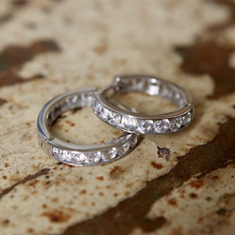 Boucles d'oreilles huggies Éclats en or 10K