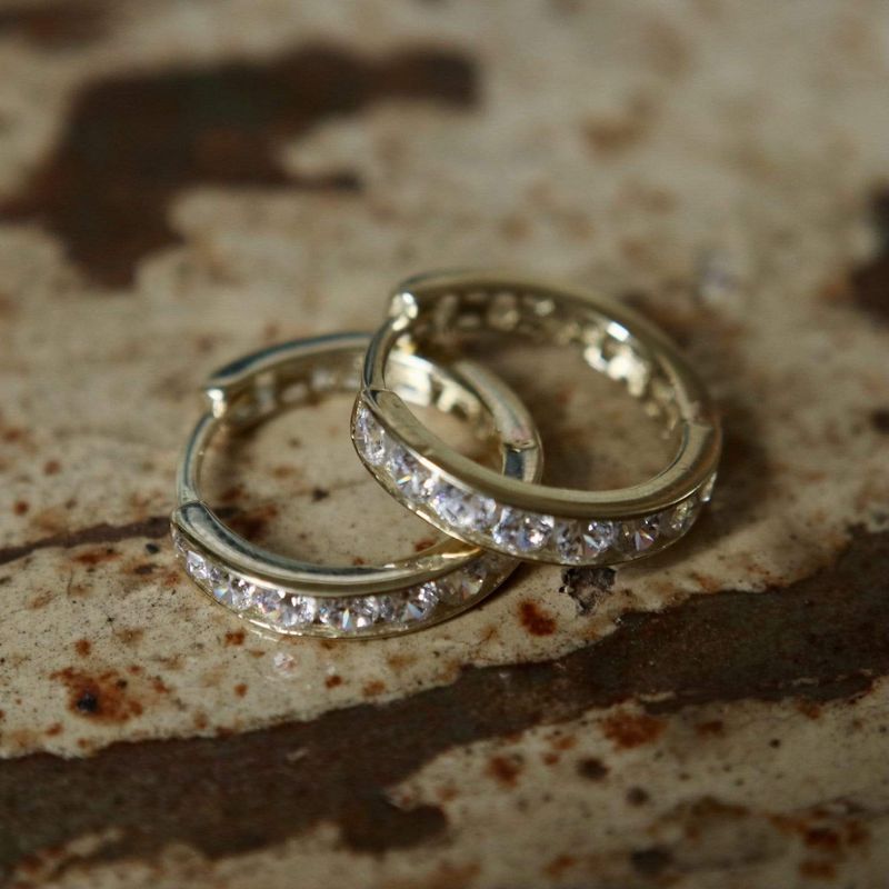 Boucles d'oreilles huggies Éclats en or 10K