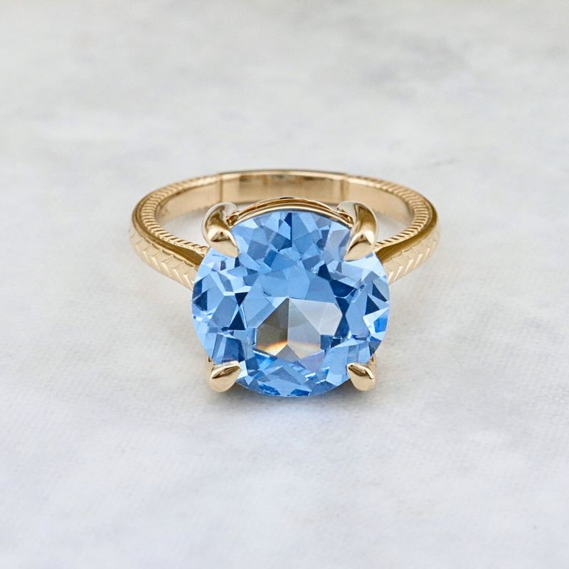 Bague Solitaire en or 14K - 18K ou platine et saphir
