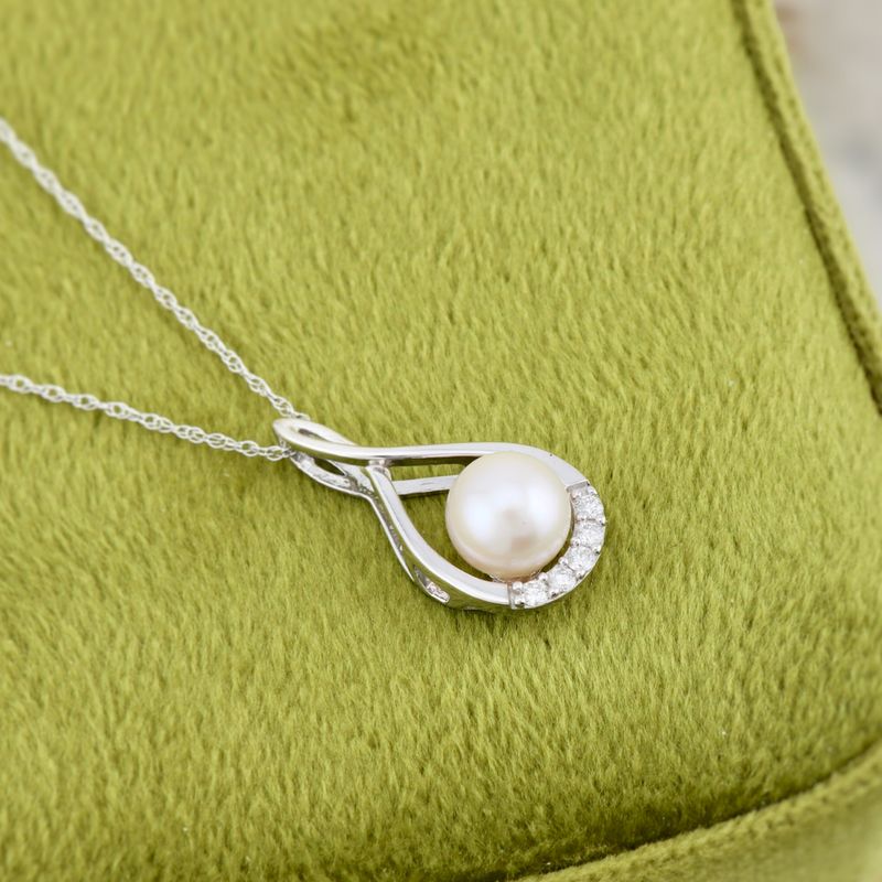 Collier Orya en or 10K, perle et diamants
