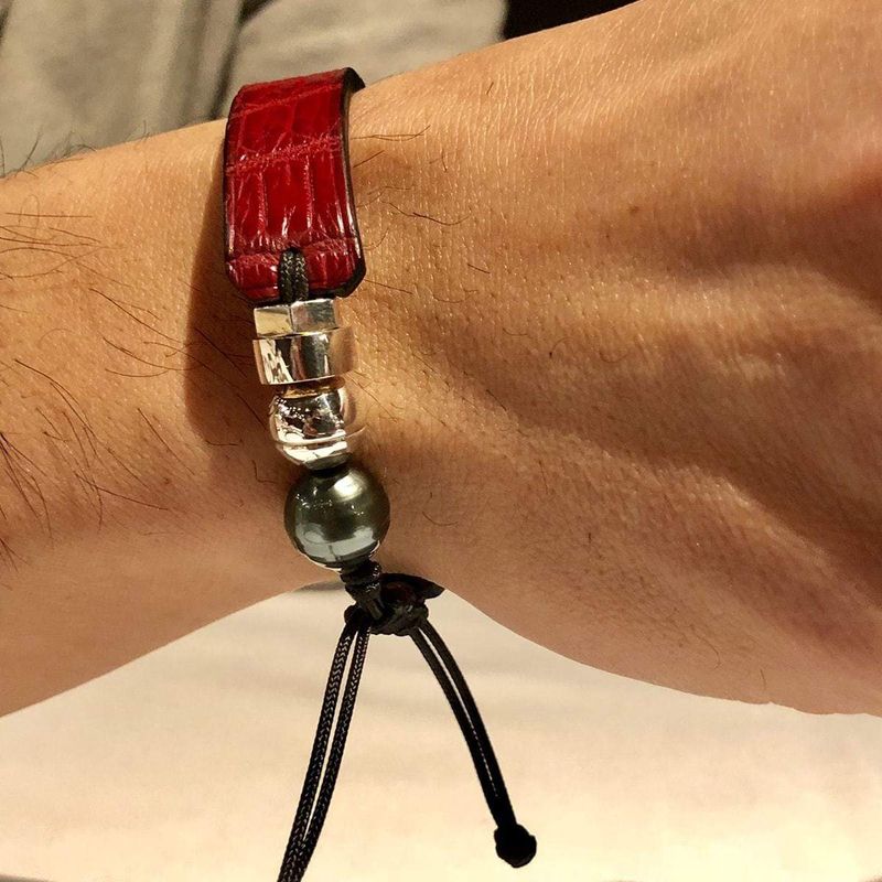Bracelet en cuir de crocodile, perle de Tahiti  et argent sterling