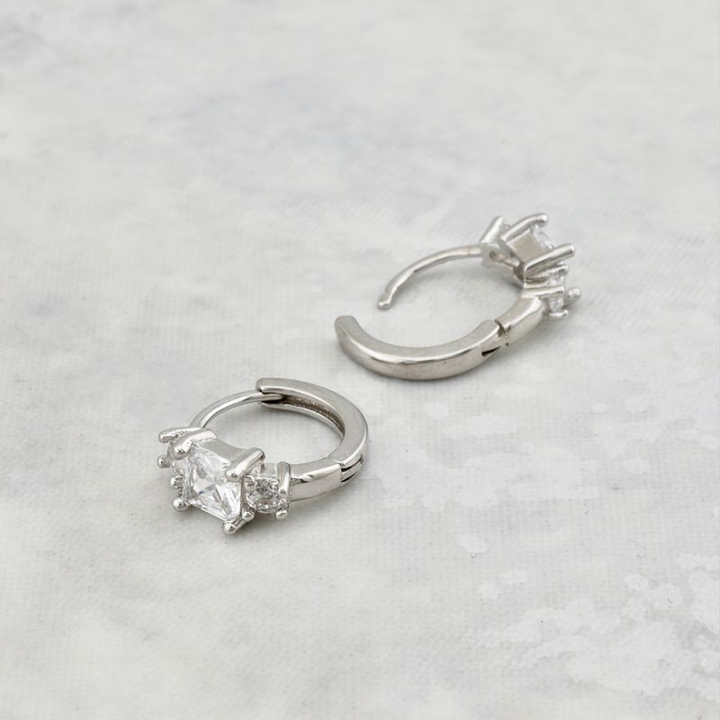 Boucles d'oreilles Huggies Princesse en argent sterling