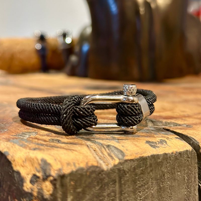 Bracelet Le Nautique en corde noir et acier