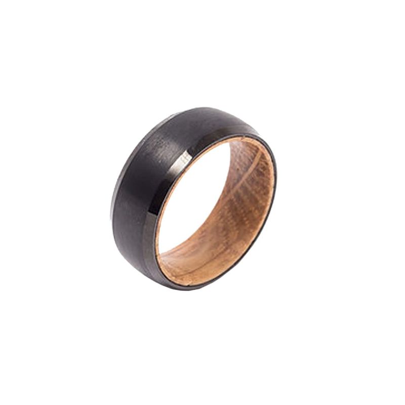 Bague en tungstène et bois de whisky