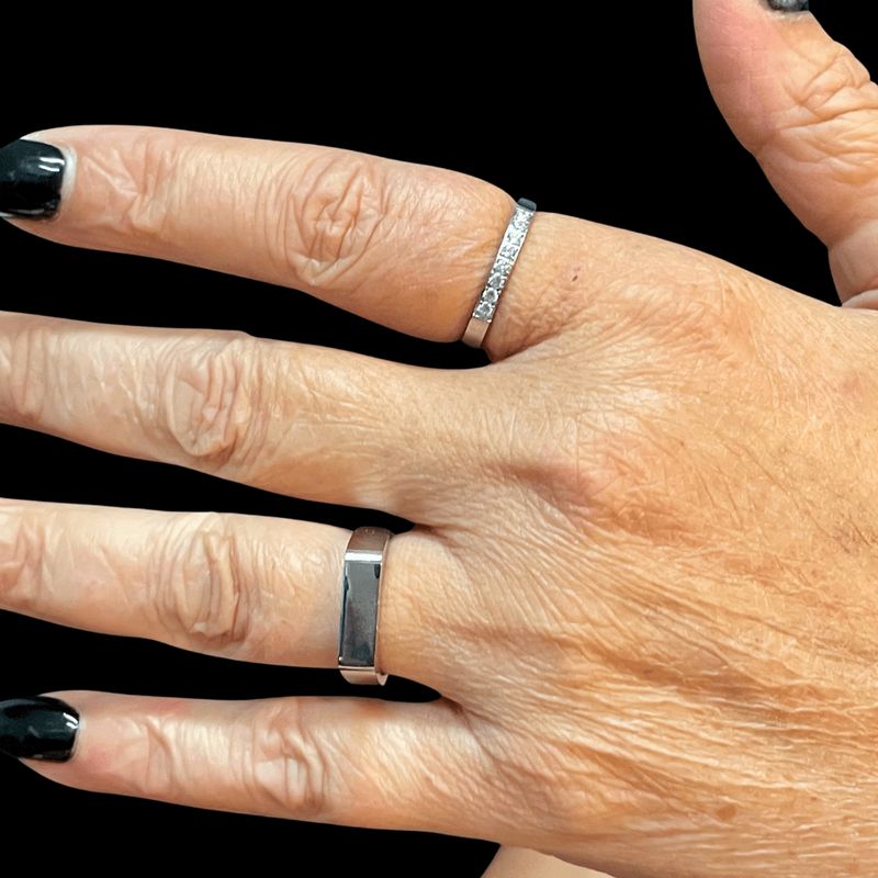 Bague chevalière Triomphe en acier