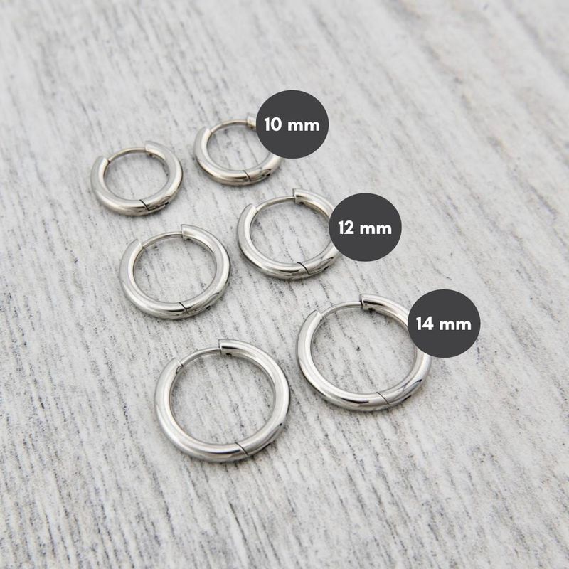Boucles d'oreilles anneaux simples en acier